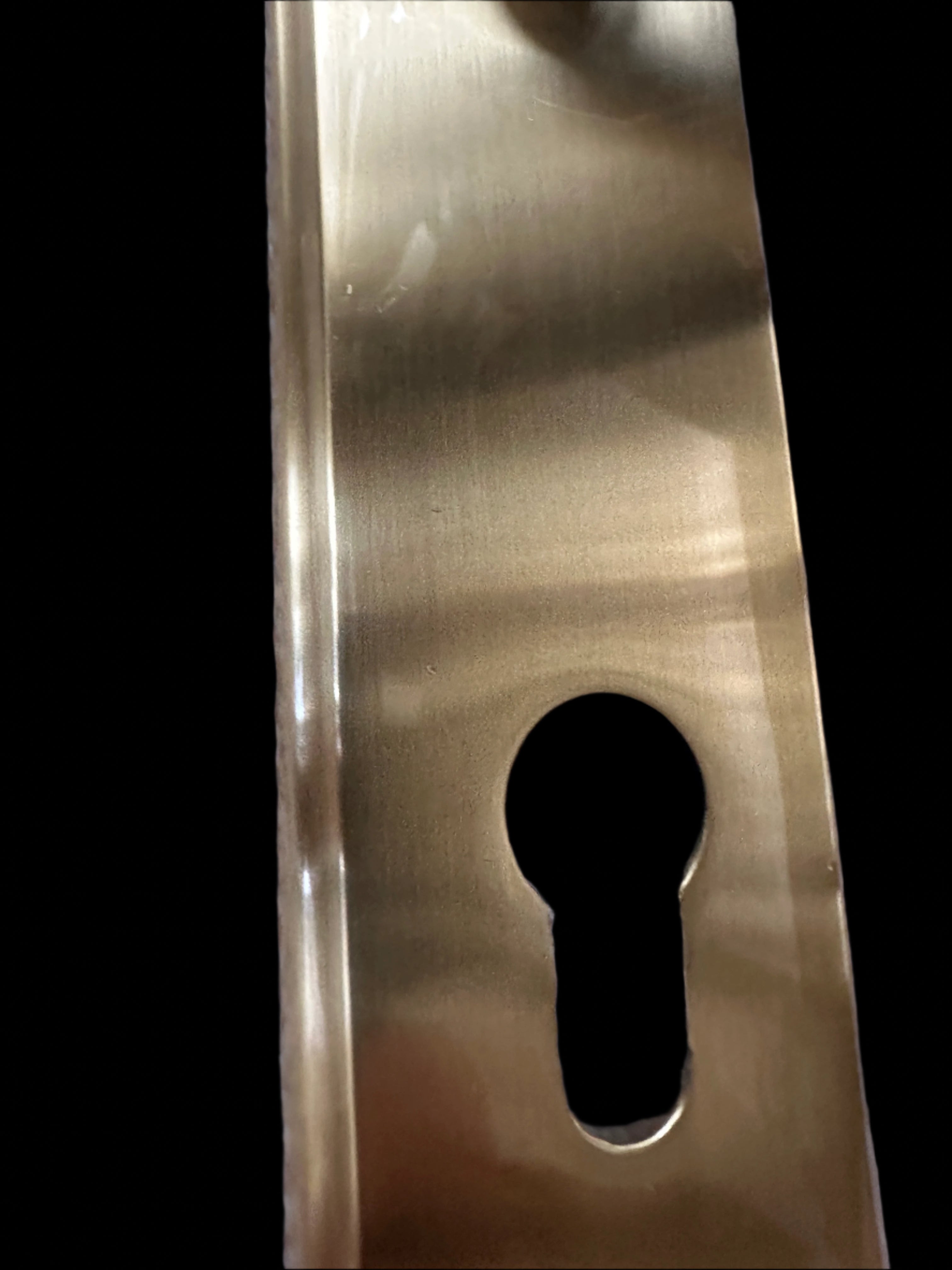 Emtek 1581US7 Left Handle Classic Brass Door Configuration 5 Keyed Entry Multi Point Trim Lever Set with European Cylinder Below Handle - READ